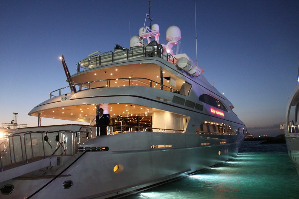 party yacht in goa